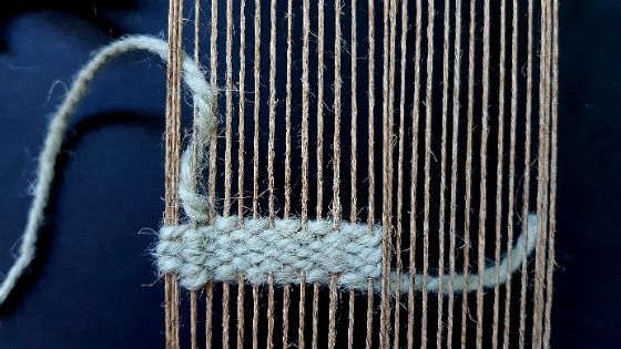 tkanie na ramie, rama tkacka, tkactwo, gobelin, wzmocnienie brzegu